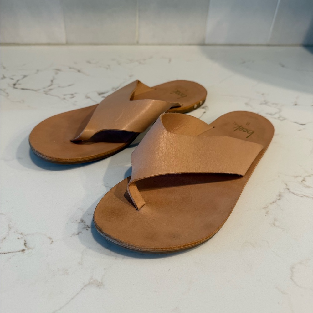 beek Pip Leather Toe-Post Sandals for Women